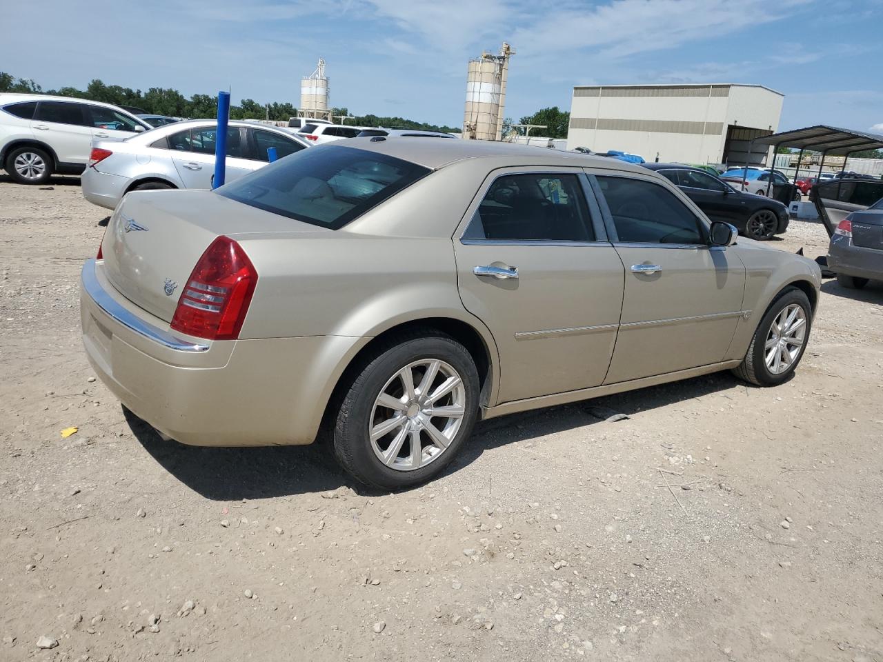 2007 Chrysler 300C VIN: 2C3KA63HX7H658624 Lot: 67218475