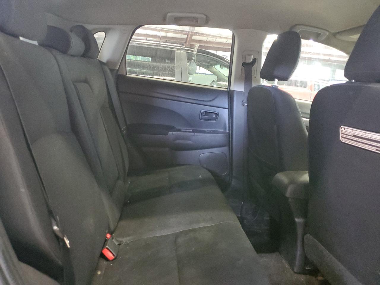 2015 Mitsubishi Outlander Sport Es VIN: 4A4AR3AWXFE037642 Lot: 65312155