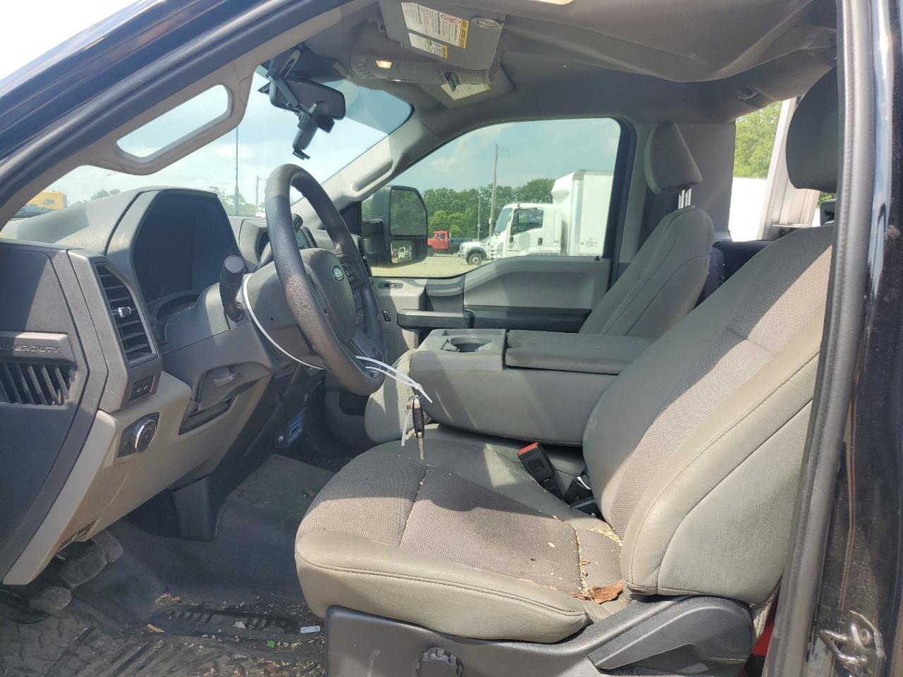 2022 Ford F550 Super Duty VIN: 1FDUF5HN1NDA19519 Lot: 65693085