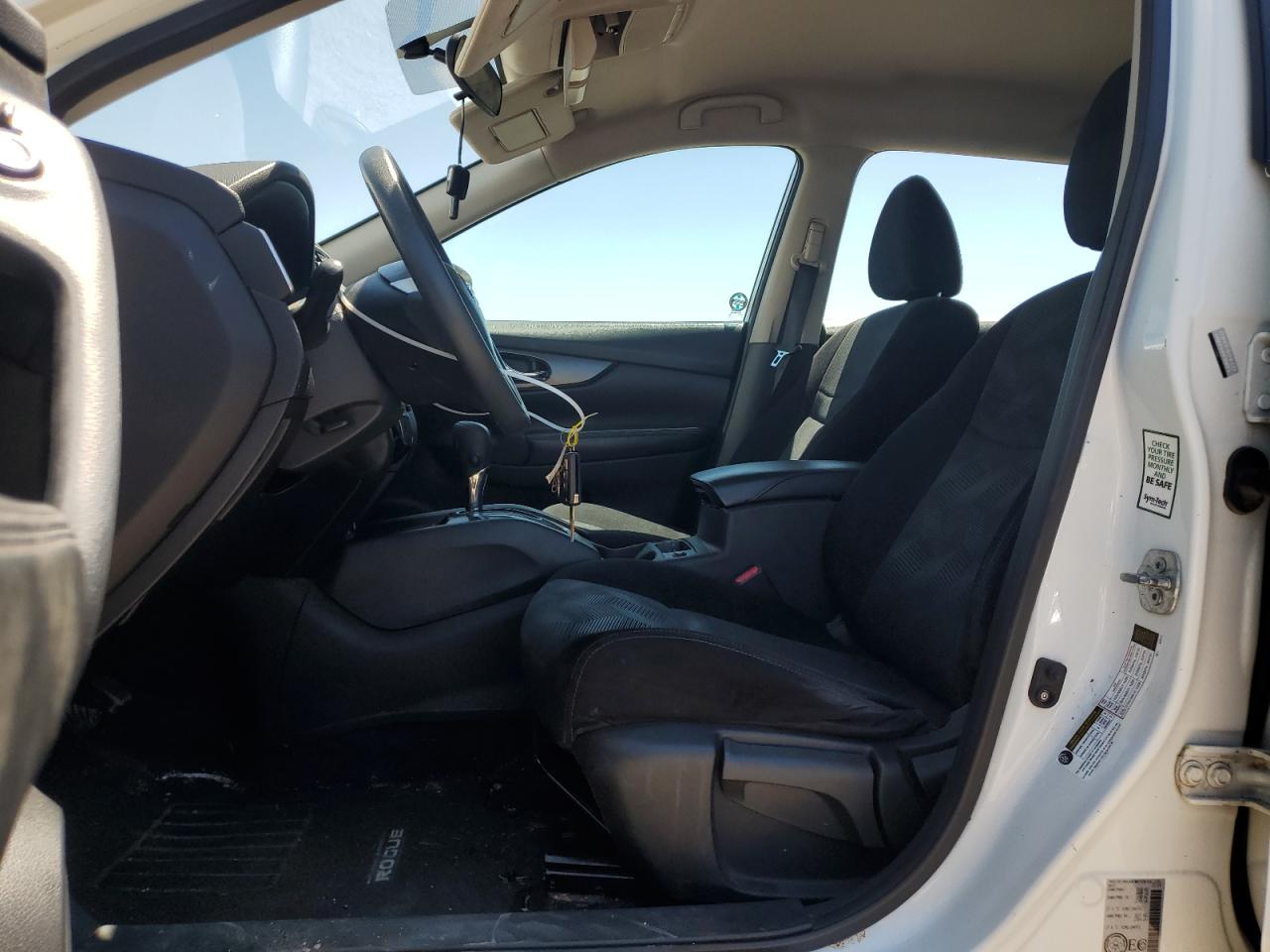 2015 Nissan Rogue S VIN: 5N1AT2MT2FC806971 Lot: 65531915
