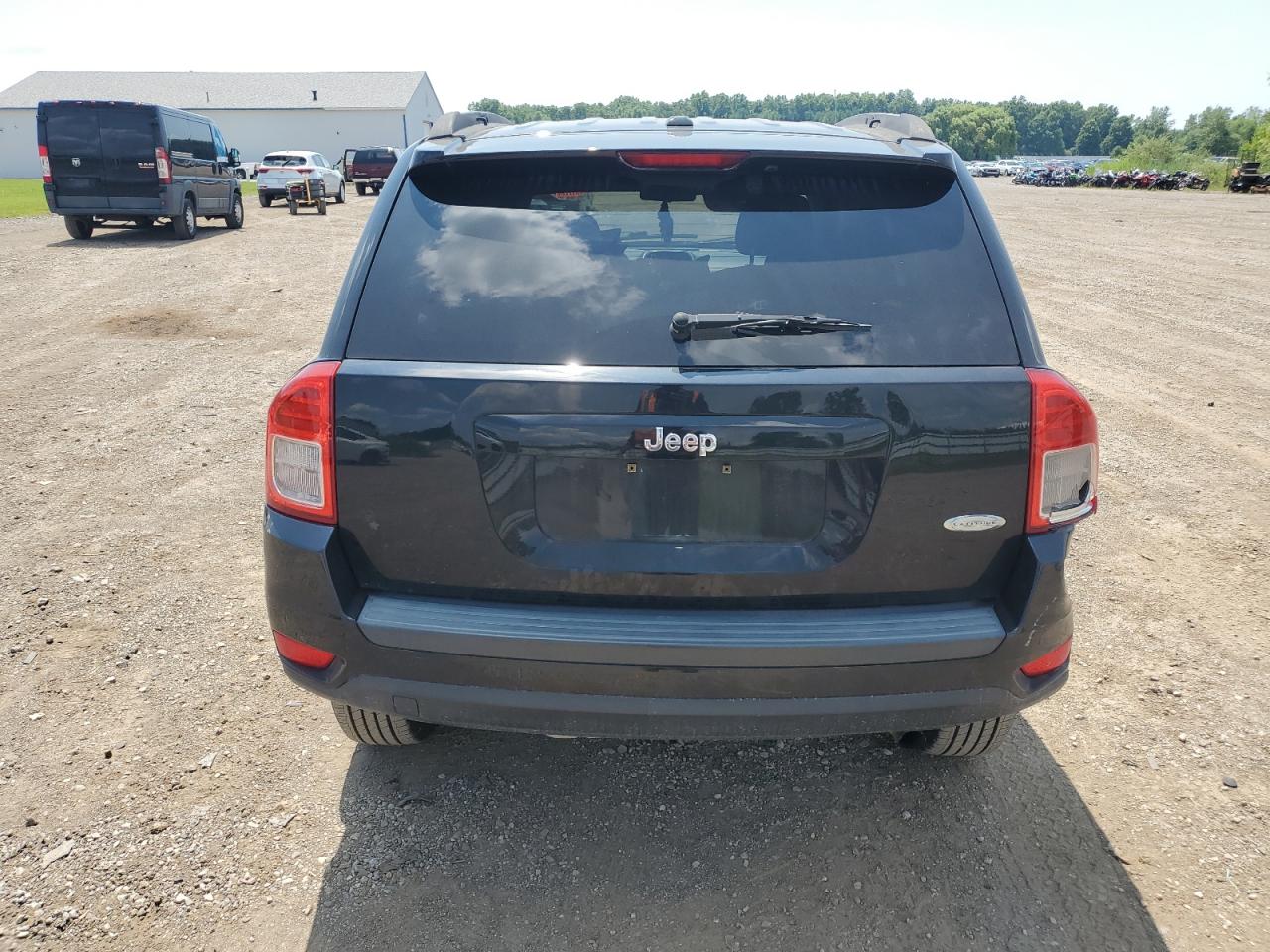 2012 Jeep Compass Latitude VIN: 1C4NJCEA7CD500482 Lot: 67076025