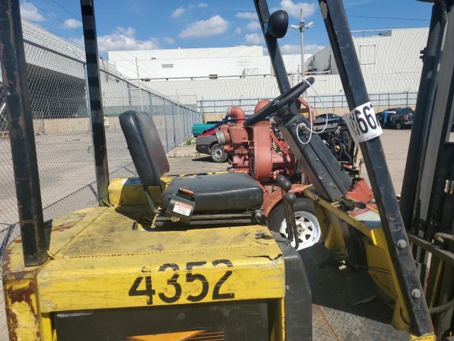 2002 HYSTER