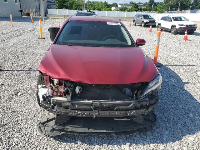  TOYOTA CAMRY 2018 Czerwony
