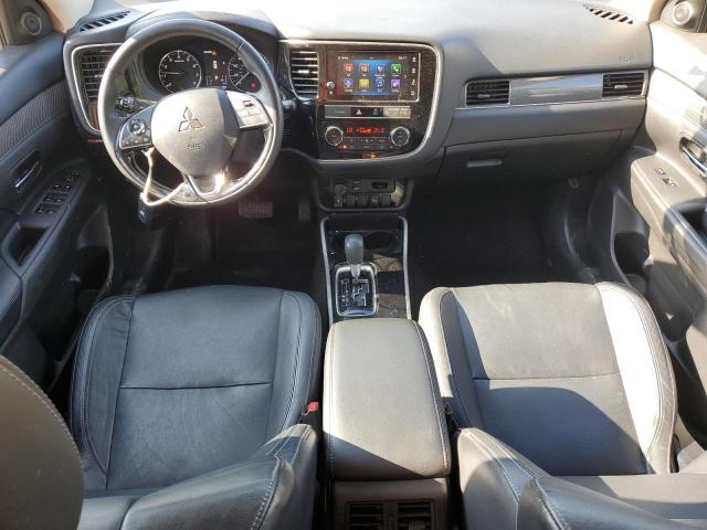  MITSUBISHI OUTLANDER 2019 Серебристый