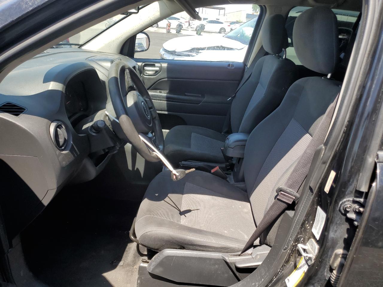 2012 Jeep Compass Sport VIN: 1C4NJCBA2CD686971 Lot: 64512775