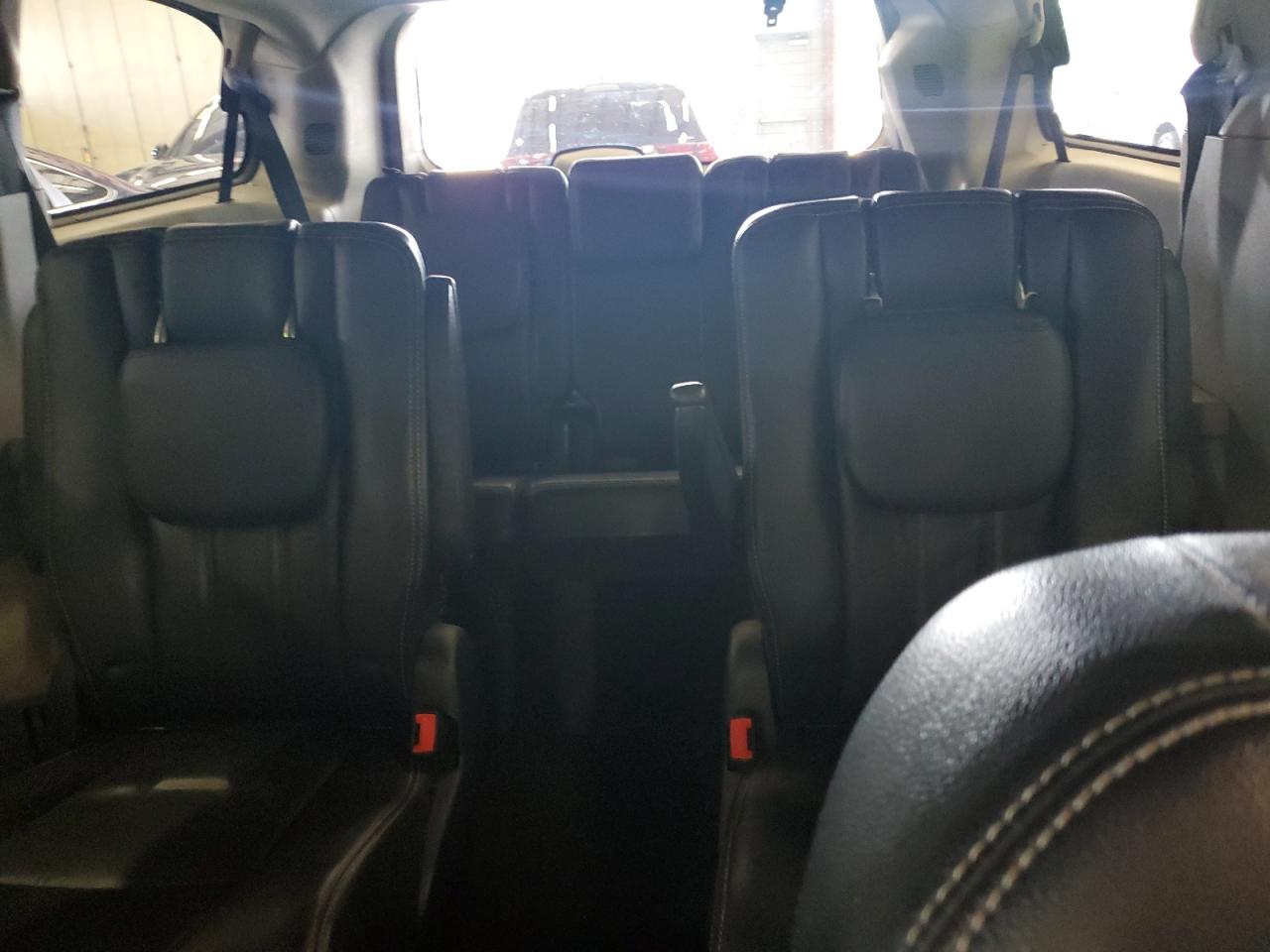 2016 Chrysler Town & Country Touring VIN: 2C4RC1BG1GR300869 Lot: 64446235