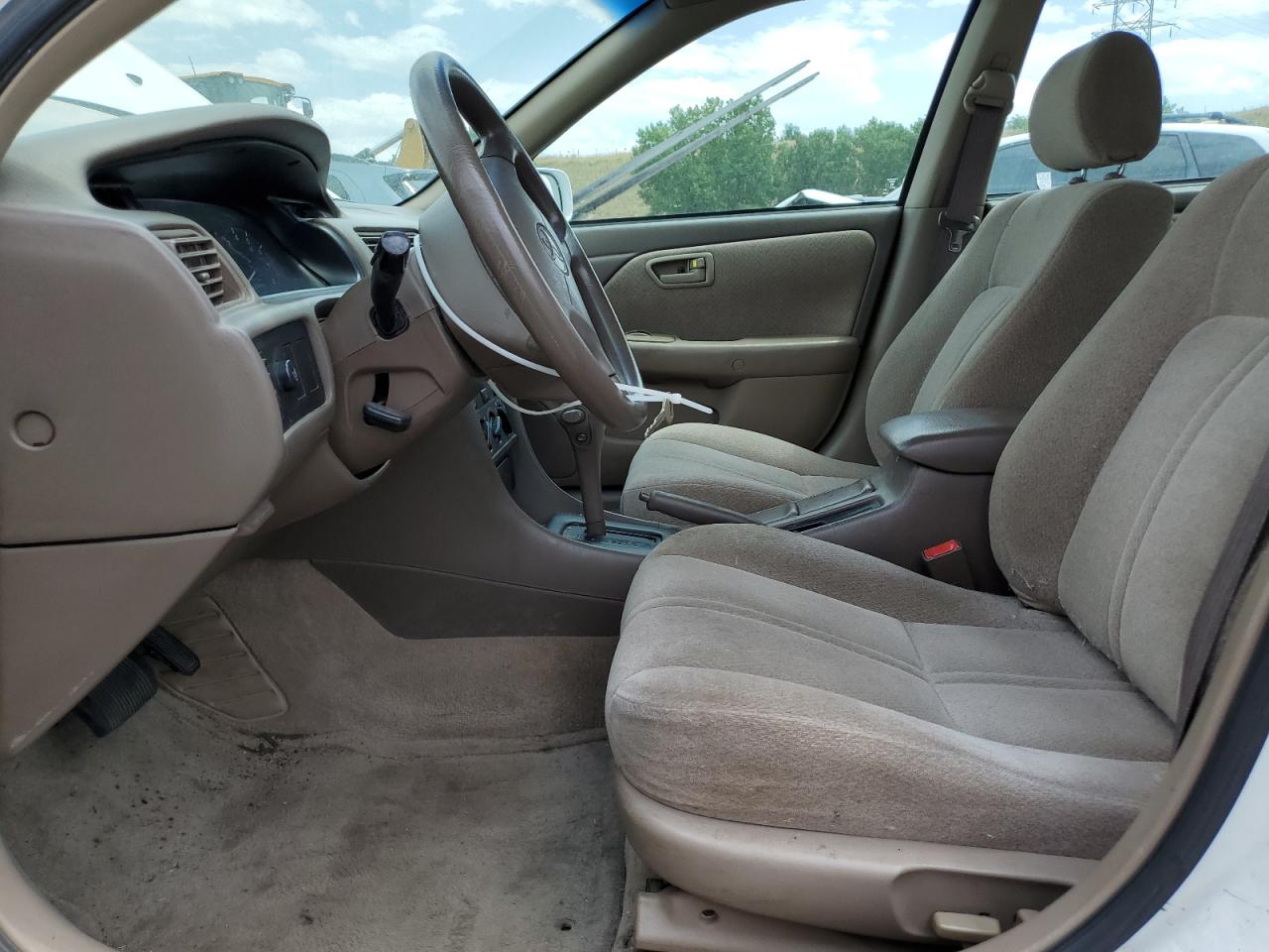 2001 Toyota Camry Le VIN: 4T1BF22K51U971020 Lot: 64526415