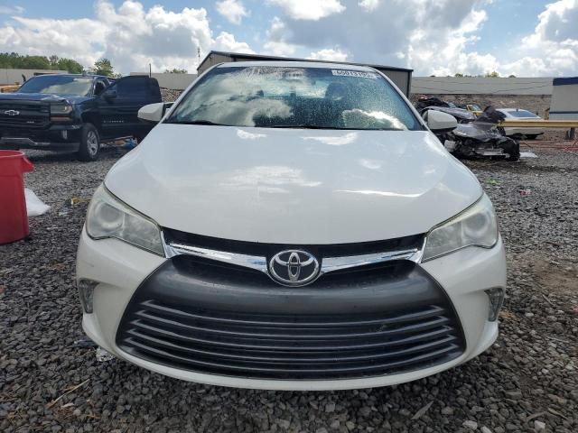  TOYOTA CAMRY 2016 Белы