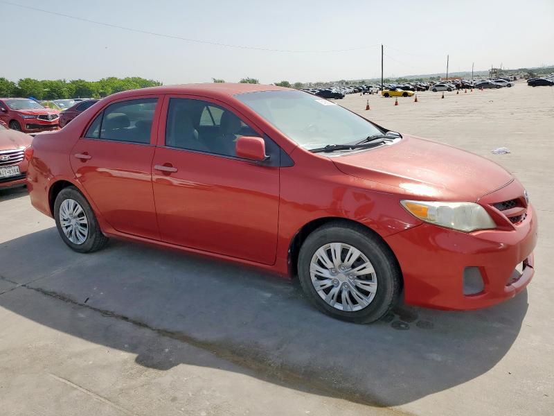 Sedans TOYOTA COROLLA 2012 Czerwony