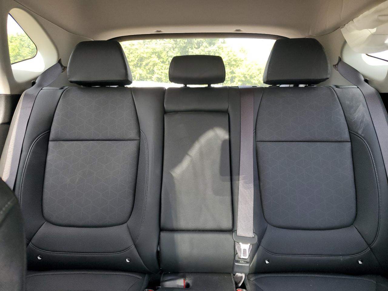 2024 Kia Seltos Sx VIN: KNDETCA77R7487504 Lot: 63810235