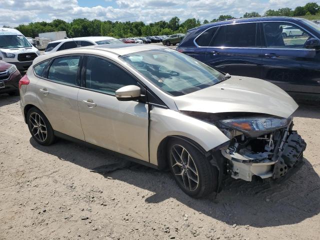  FORD FOCUS 2017 Gold
