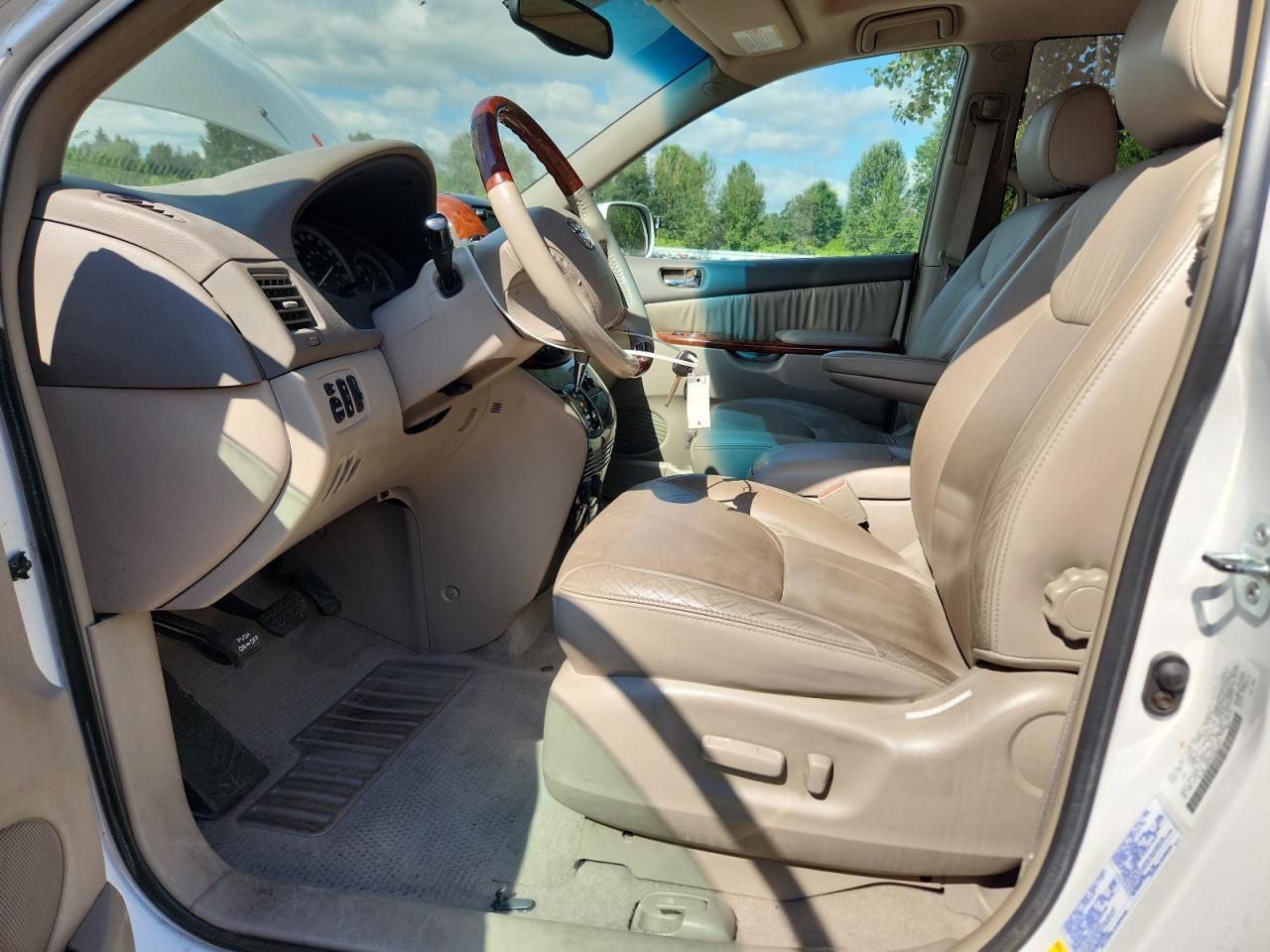 2004 Toyota Sienna Xle VIN: 5TDBA22C84S022517 Lot: 63709835