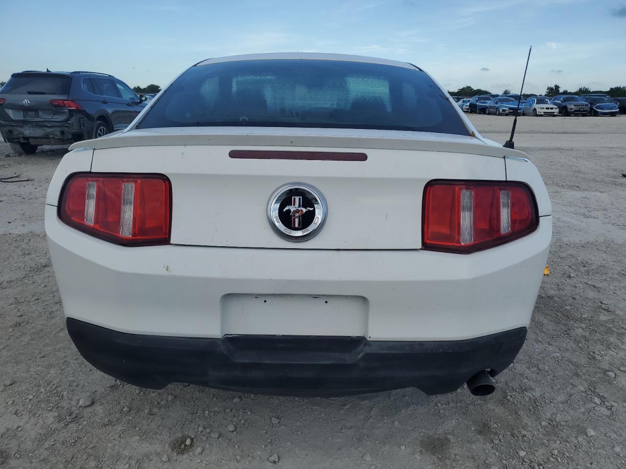 2010 Ford Mustang VIN: 1ZVBP8AN4A5128501 Lot: 64098515
