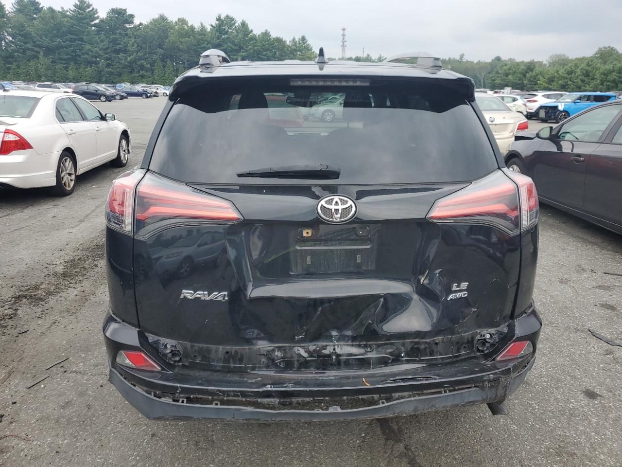 2017 Toyota Rav4 Le VIN: 2T3BFREV5HW602822 Lot: 66311005