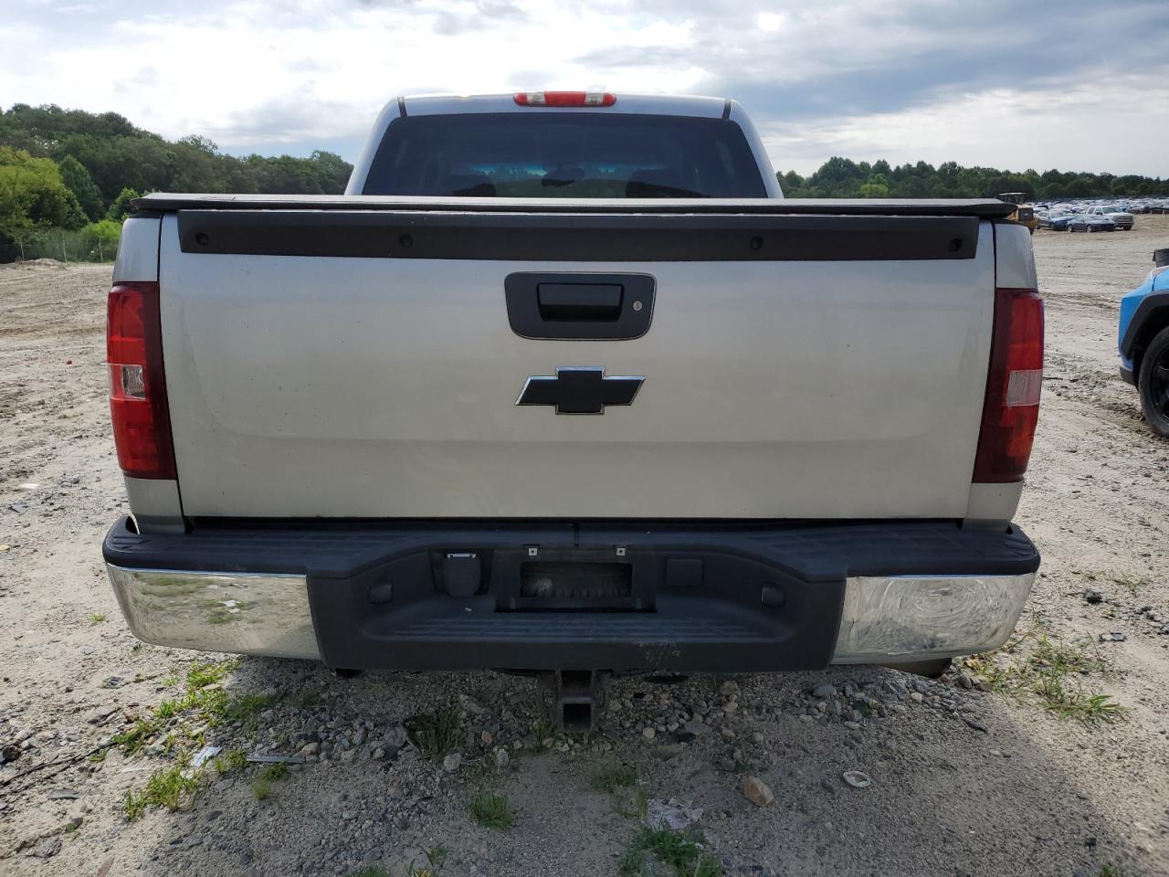2008 Chevrolet Silverado K1500 VIN: 2GCEK13MX81149875 Lot: 64932215
