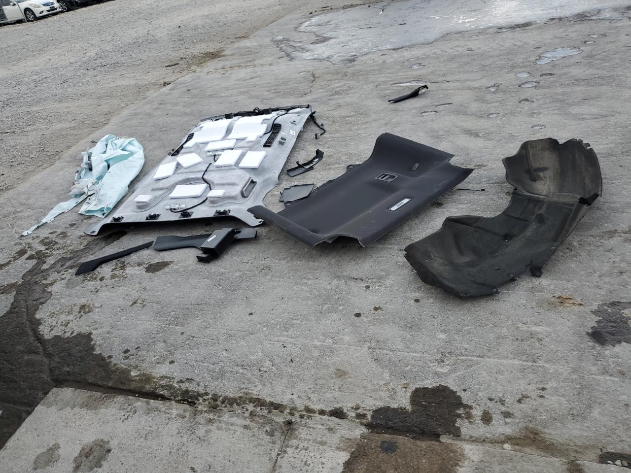 2024 GMC Yukon Xl K1500 Slt VIN: 1GKS2GKD4RR136804 Lot: 65248935