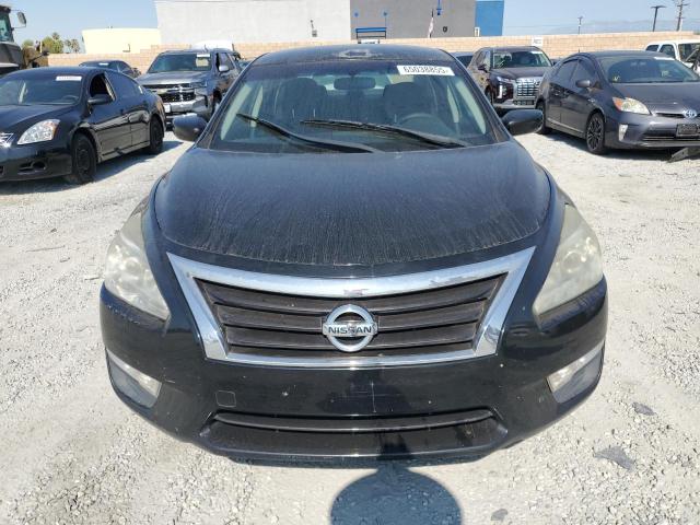 Sedans NISSAN ALTIMA 2015 Czarny