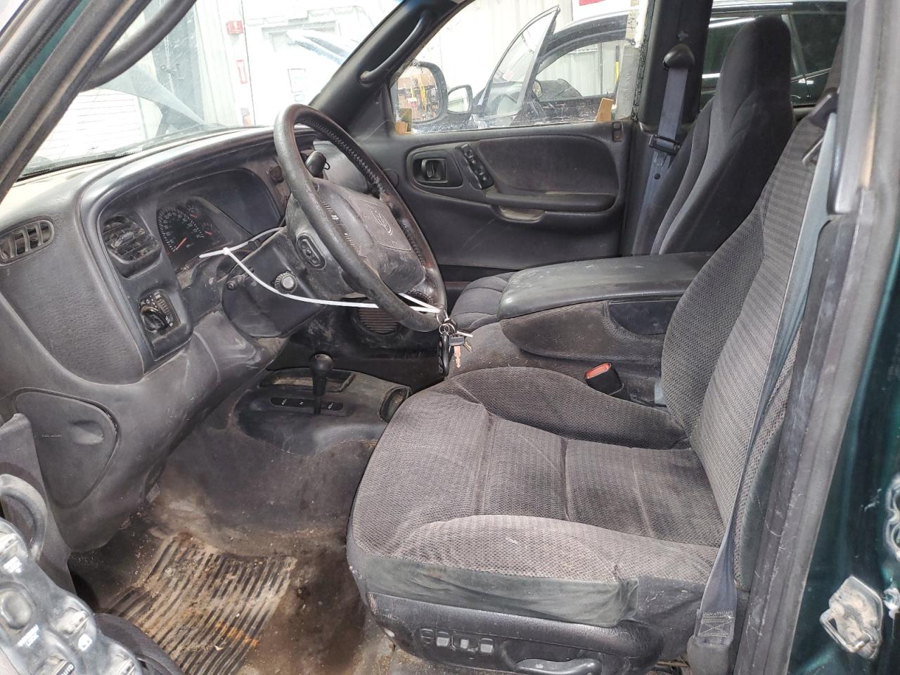 2000 Dodge Dakota Quad VIN: 1B7GG2AN0YS523230 Lot: 64658105