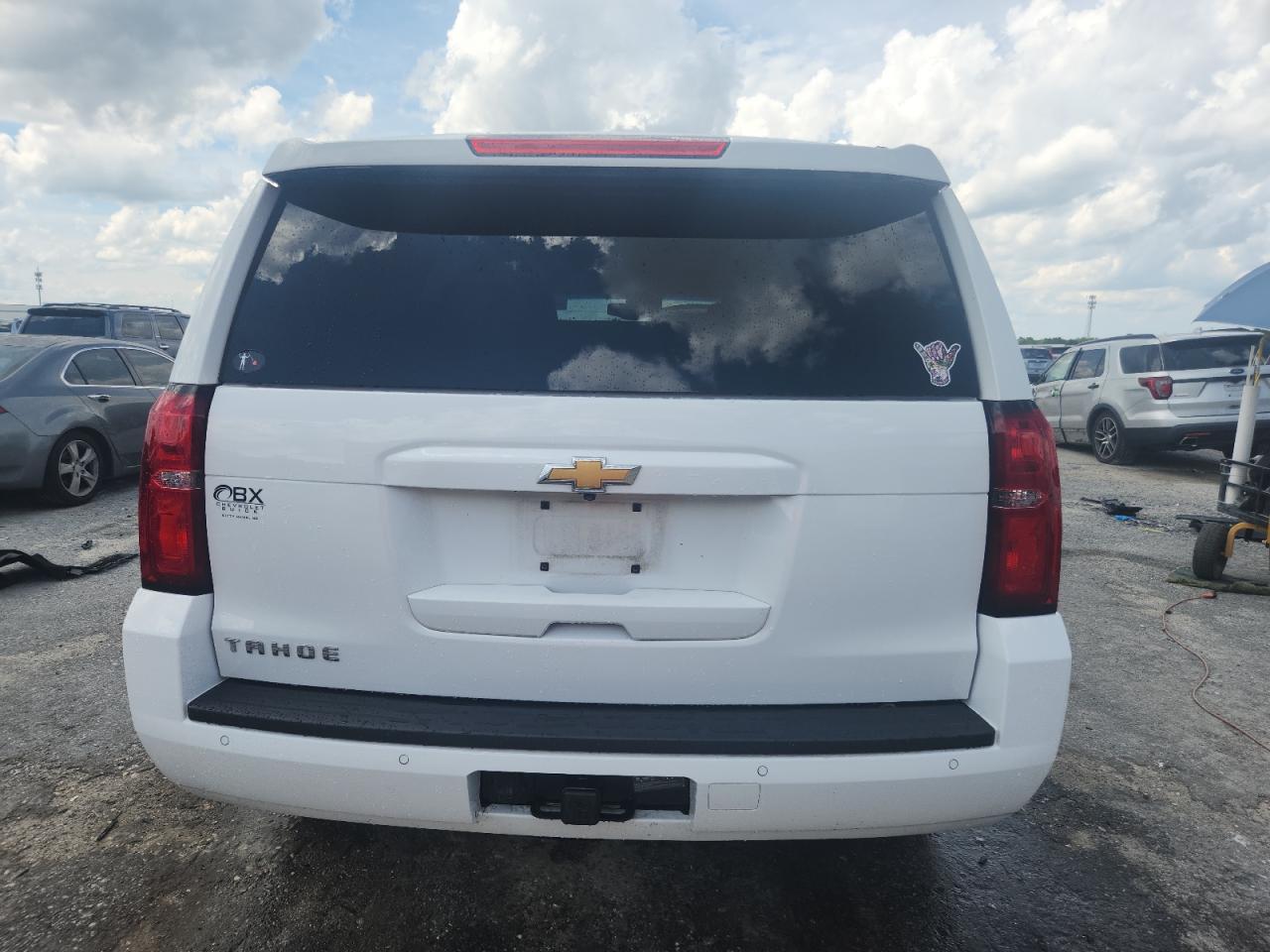 2017 Chevrolet Tahoe C1500 Lt VIN: 1GNSCBKC4HR378114 Lot: 64381125