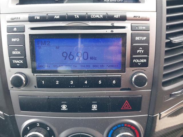 2010 HYUNDAI SANTA FE S