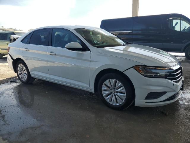  VOLKSWAGEN JETTA 2019 Белы