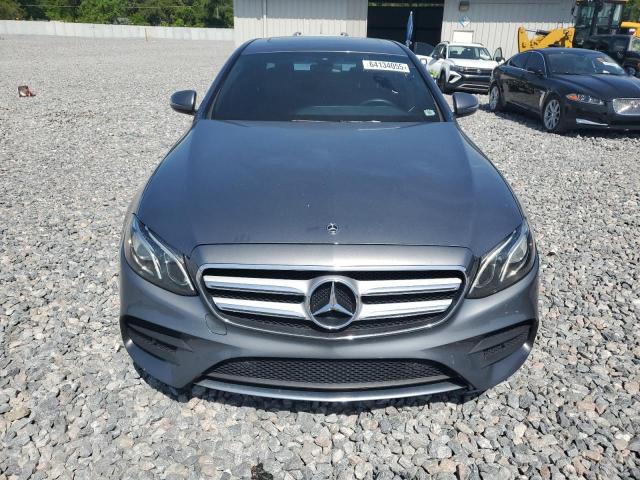  MERCEDES-BENZ E-CLASS 2018 Szary