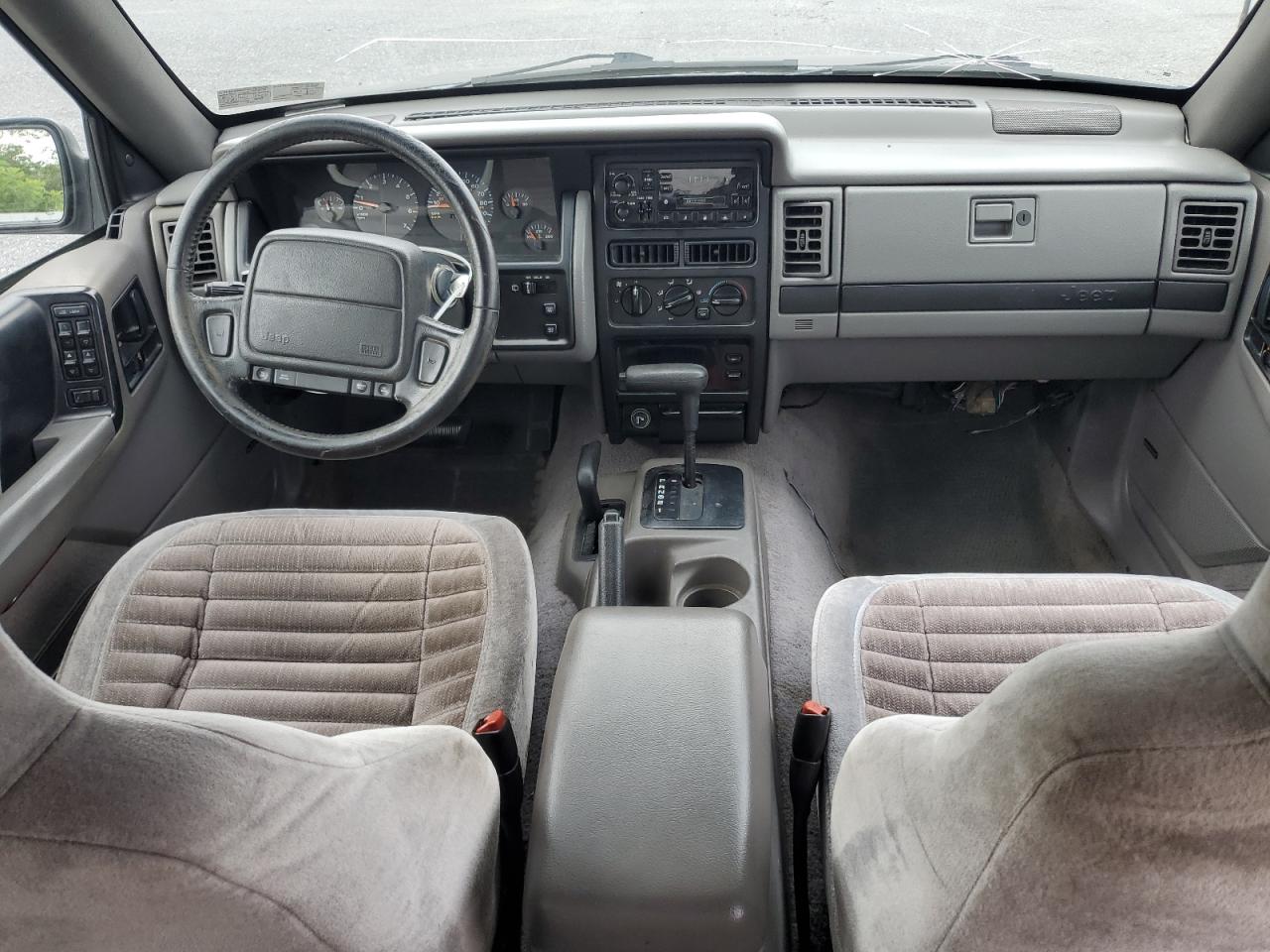 1995 Jeep Grand Cherokee Laredo VIN: 1J4GZ58S2SC753029 Lot: 65052765