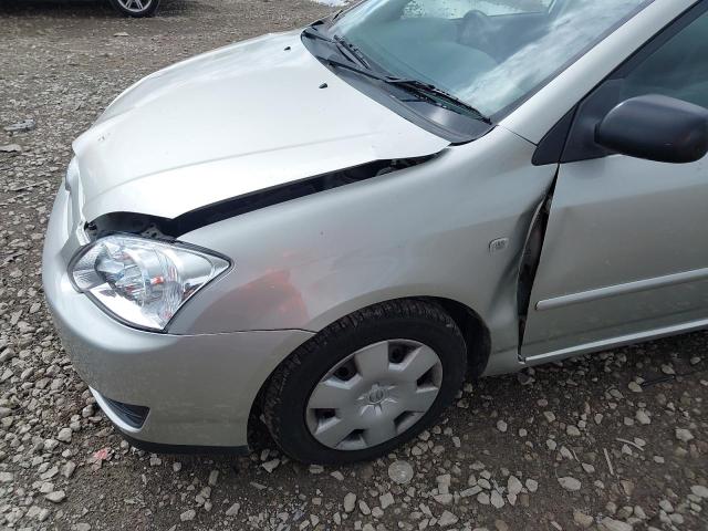 2005 TOYOTA COROLLA T2