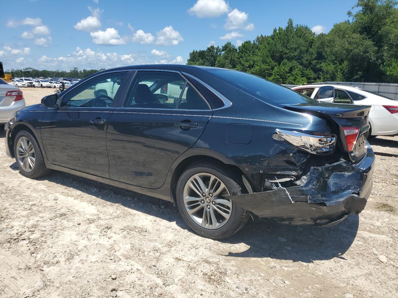 4t1bf1fk4gu228913 4T1BF1FK4GU228913 2016 Toyota Camry Le