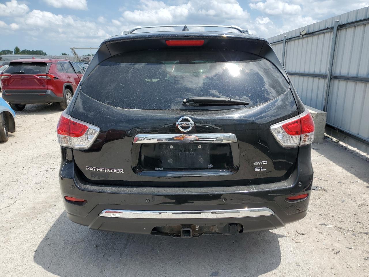2014 Nissan Pathfinder S VIN: 5N1AR2MM3EC691898 Lot: 65039355