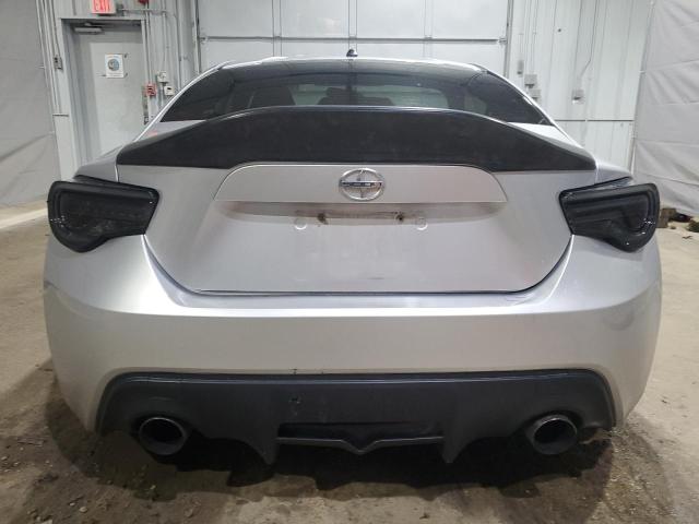 Coupet TOYOTA SCION 2014 Srebrny