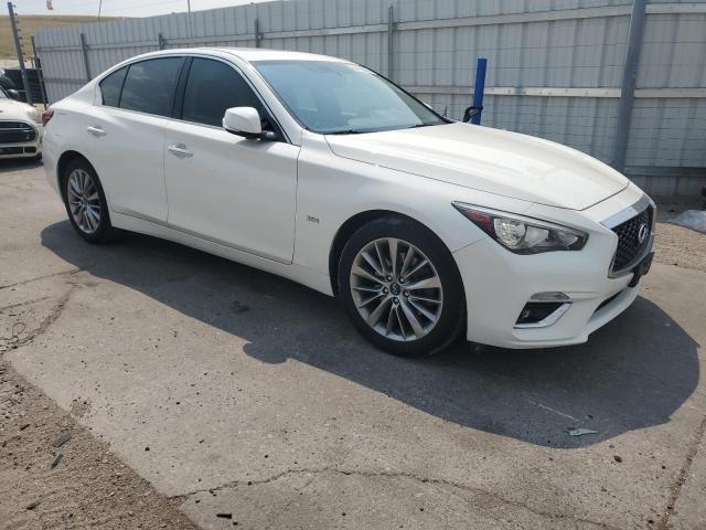  INFINITI Q50 2018 Biały