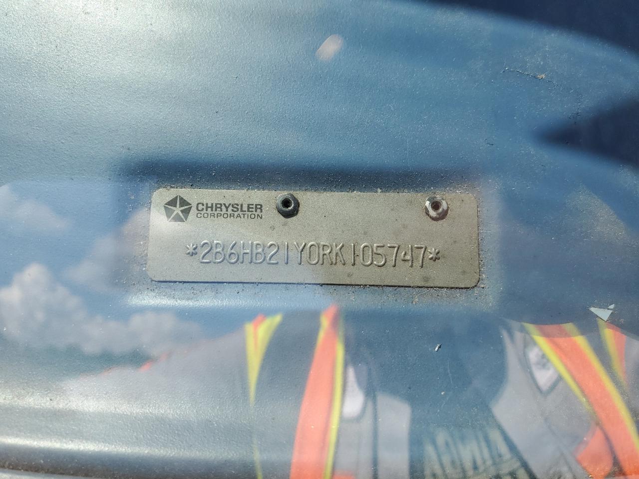 1994 Dodge Ram Van B250 VIN: 2B6HB21Y0RK105747 Lot: 64283805
