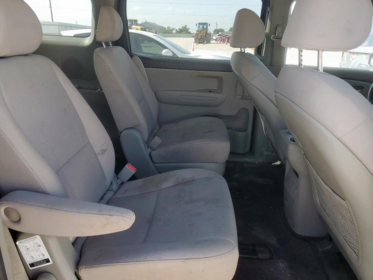 2016 Kia Sedona Lx VIN: KNDMB5C15G6136659 Lot: 63961095