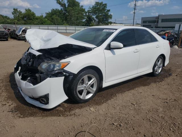  TOYOTA CAMRY 2014 Biały
