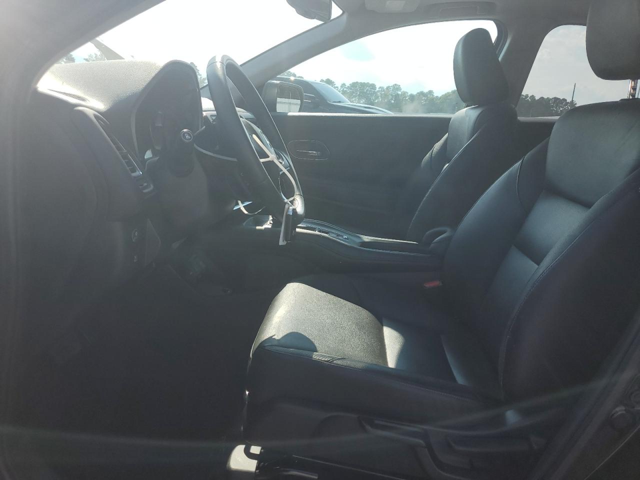 2016 Honda Hr-V Exl VIN: 3CZRU6H71GM737984 Lot: 64262655