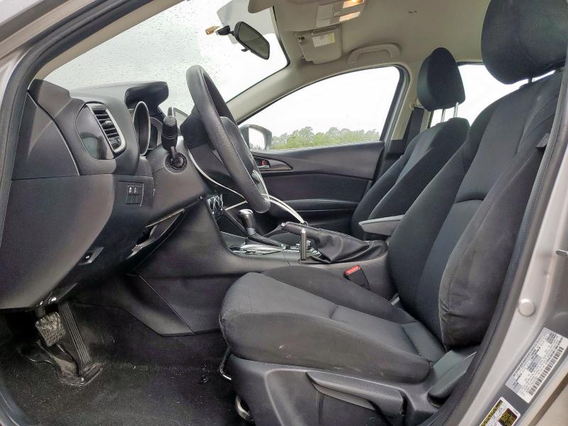 MAZDA 3 2015 Srebrny