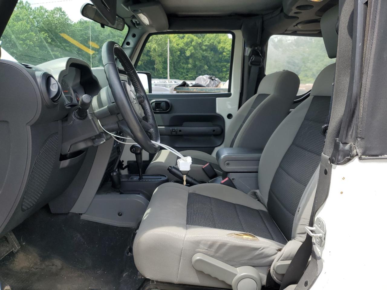 2010 Jeep Wrangler Sport VIN: 1J4AA2D12AL130520 Lot: 64747645