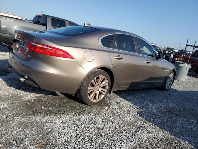 Sedans JAGUAR XF 2017 Green