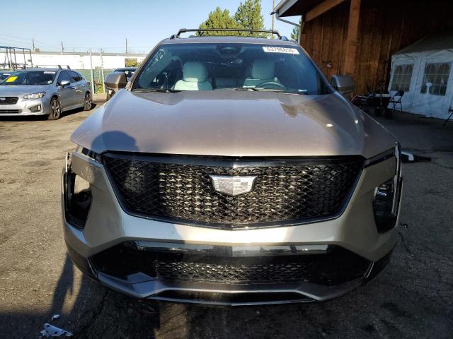  CADILLAC XT4 2024 tan