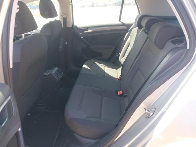 2017 VOLKSWAGEN GOLF SE NA