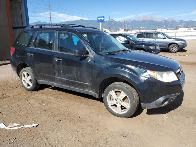  SUBARU FORESTER 2013 Czarny