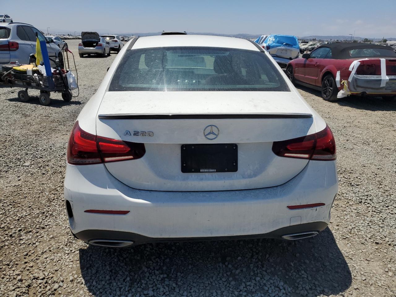 2019 Mercedes-Benz A 220 VIN: WDD3G4EB1KW012528 Lot: 65365185