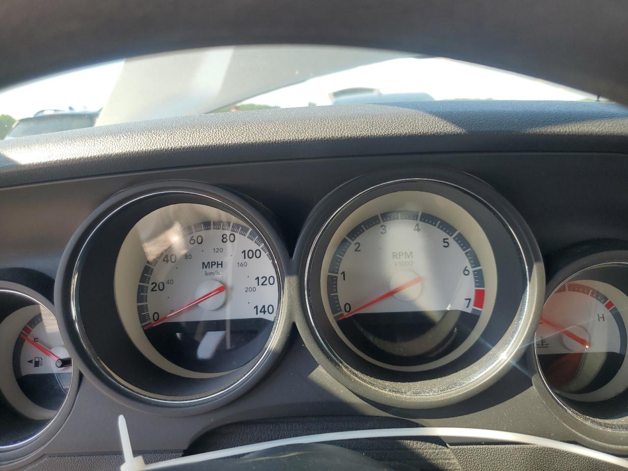 2009 Dodge Challenger Se VIN: 2B3LJ44V69H563507 Lot: 63195965