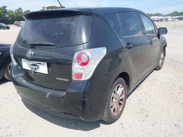 2011 TOYOTA VERSO T2 V