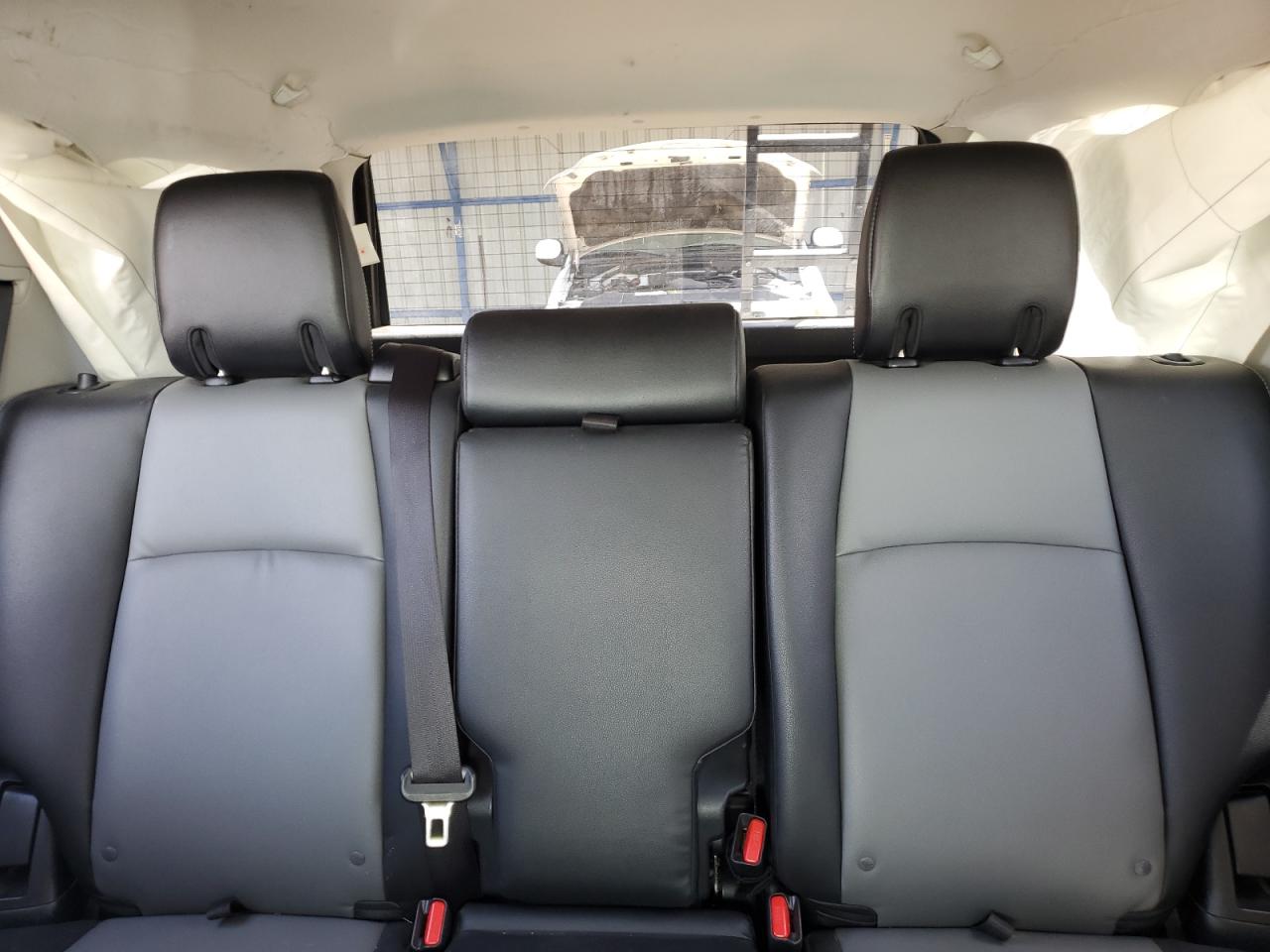 2014 Toyota 4Runner Sr5 VIN: JTEBU5JR8E5197206 Lot: 64292935