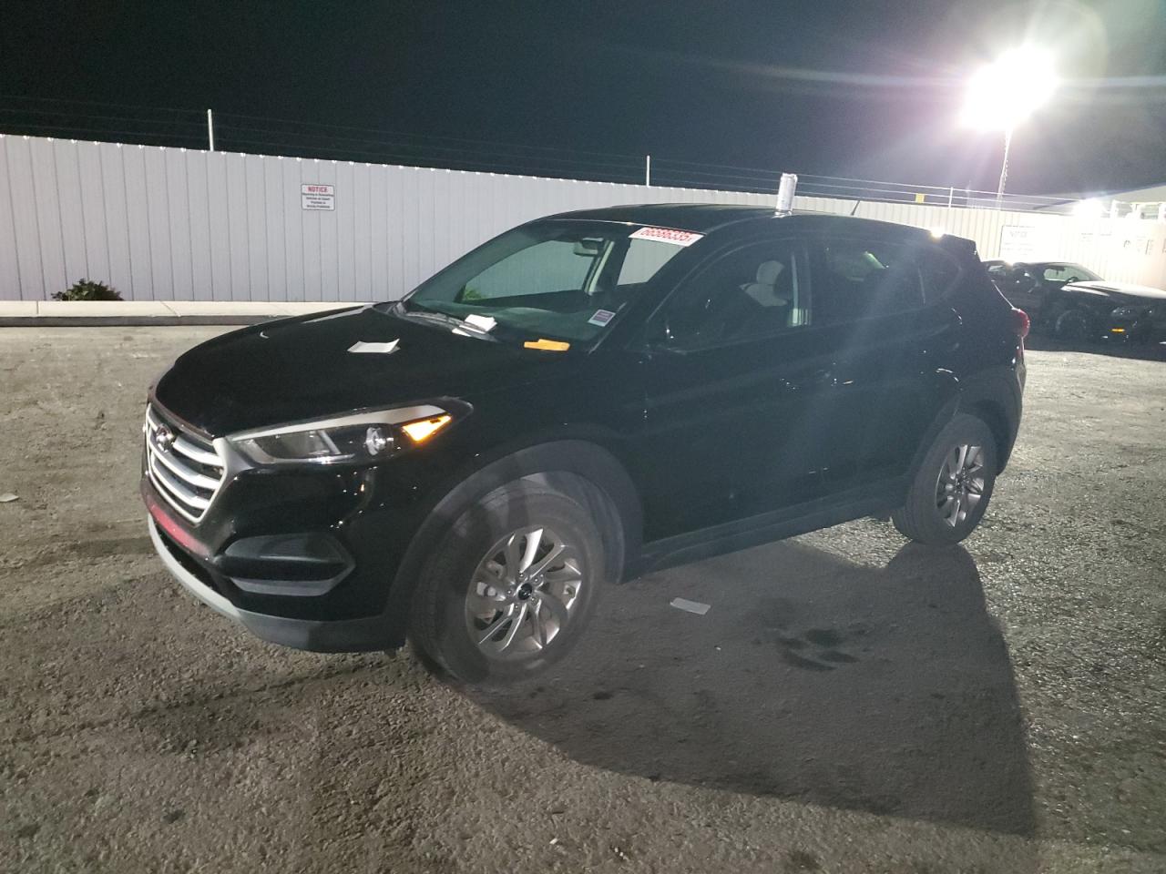 km8j23a40hu336197 KM8J23A40HU336197 2017 Hyundai Tucson Se