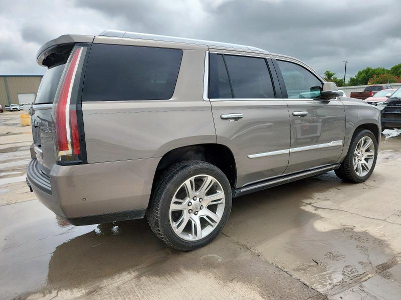  CADILLAC ESCALADE 2018 Серебристый