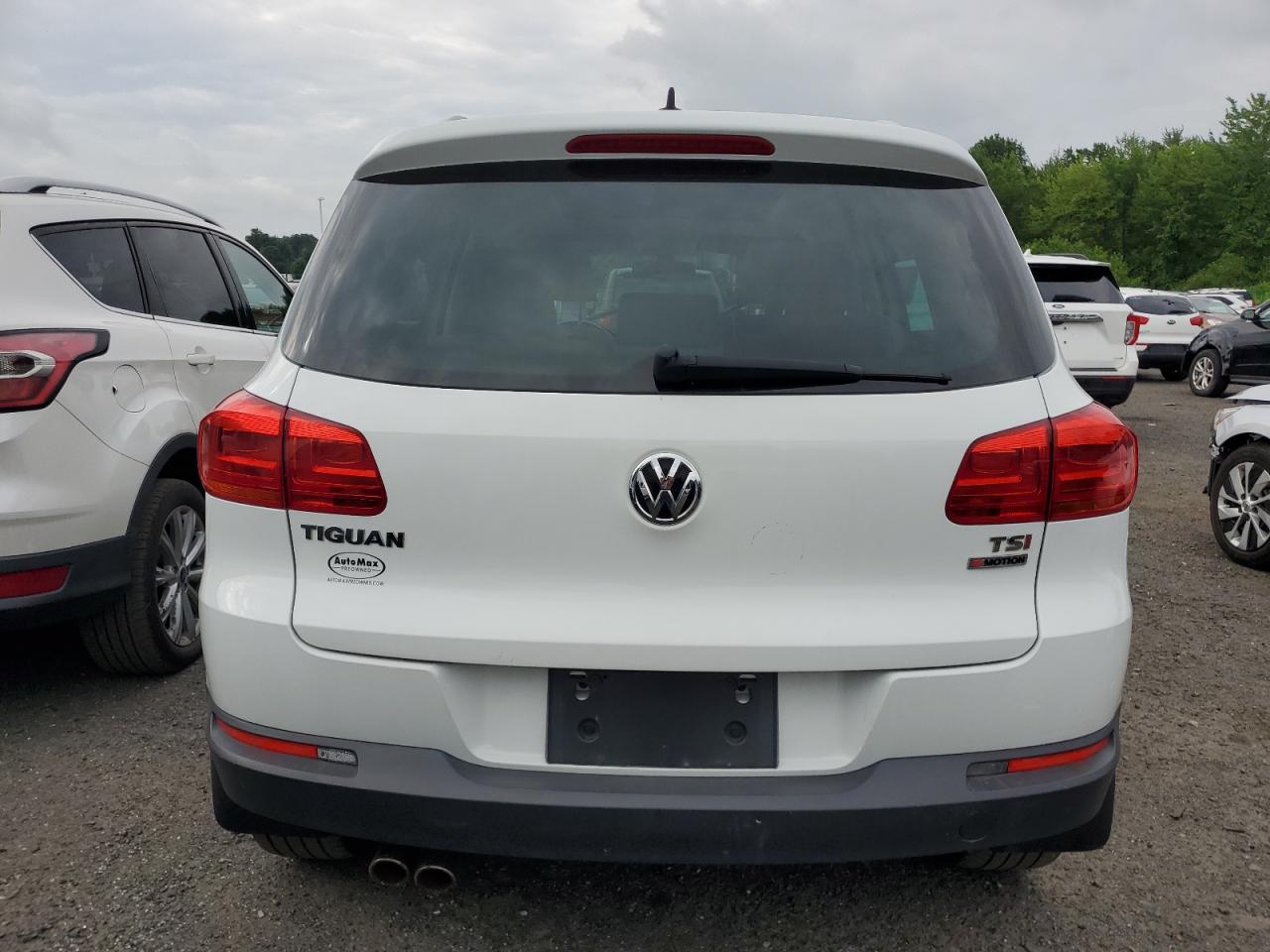 2017 Volkswagen Tiguan Wolfsburg VIN: WVGSV7AX8HW505013 Lot: 64237755