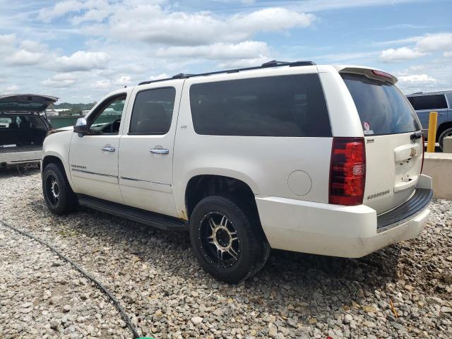  CHEVROLET SUBURBAN 2013 Cream